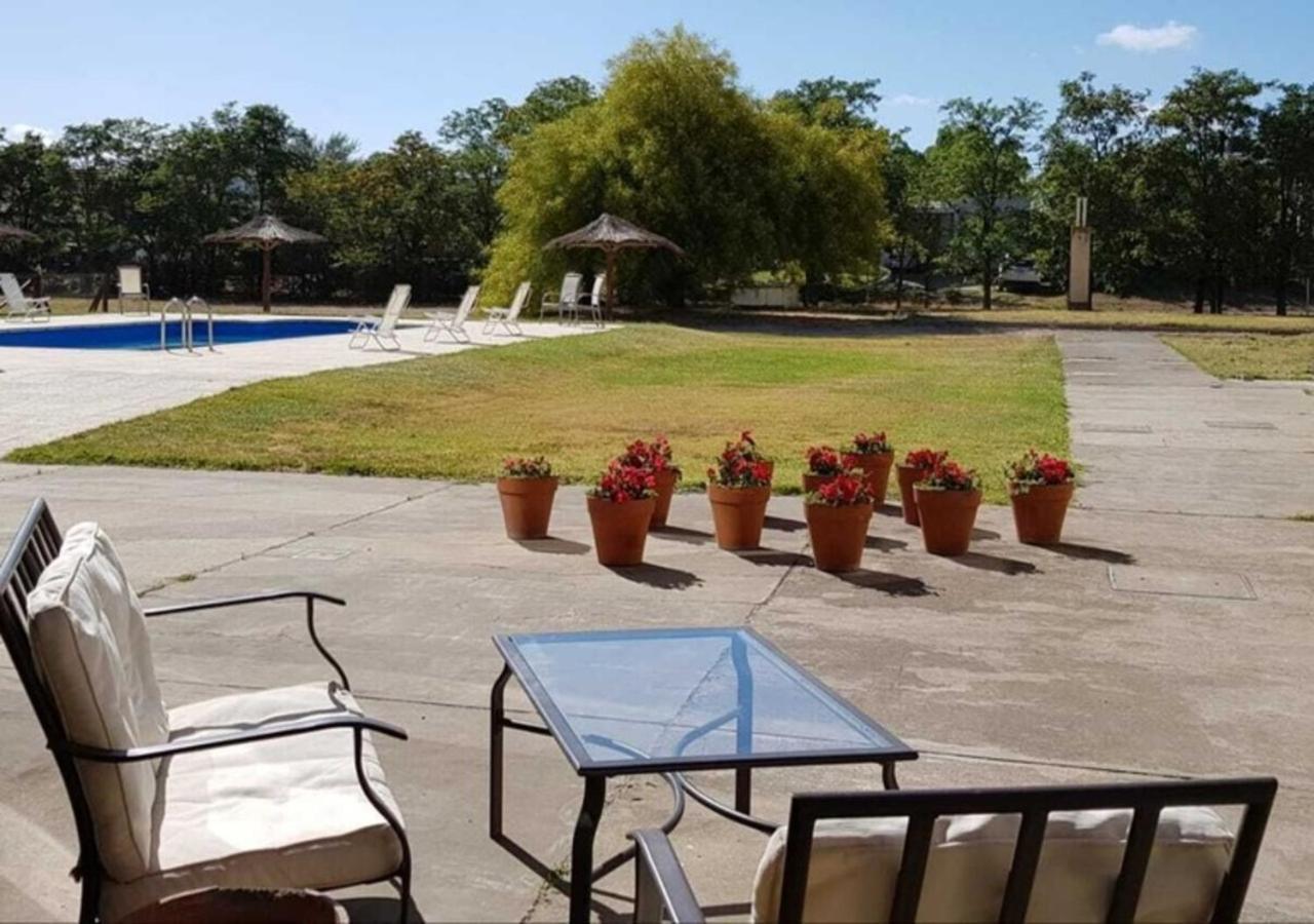 Paradores Austral Bahía Blanca Exterior foto